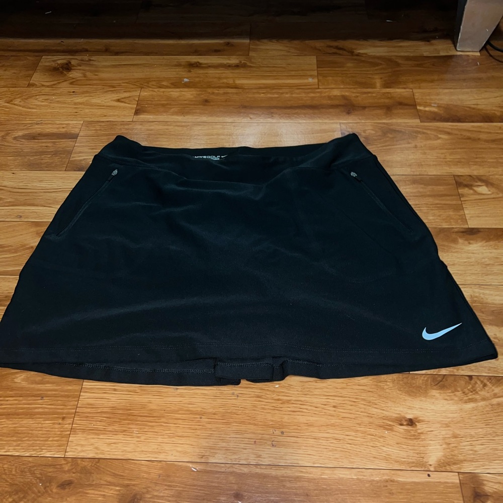 Nike golf skort size Large no flaws - Picture 1 of 4